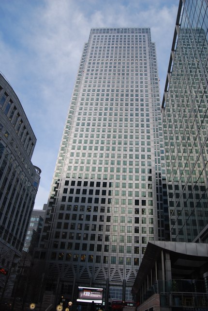 One Canada Square, Canary Wharf © N Chadwick cc-by-sa/2.0 :: Geograph ...