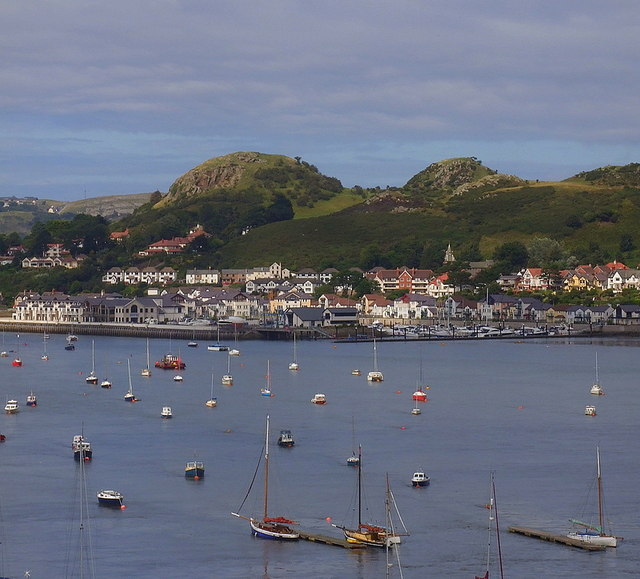 Deganwy town and castle by Ian Dalgliesh