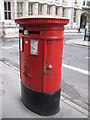 TQ3181 : Edward VII postbox, Carey Street / Chancery Lane, WC2 by Mike Quinn