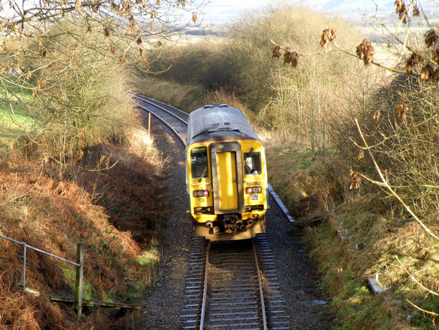 The Heart of Wales Line © Stuart Wilding cc-by-sa/2.0 :: Geograph