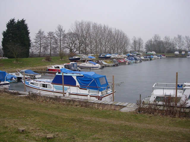 Twenty Pence Marina © Hugh Venables :: Geograph Britain and Ireland