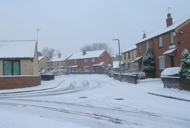 Meanwood Valley Close - Stainbeck Road © Betty Longbottom Cc-by-sa 2.0 