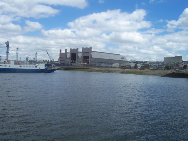 Plymouth : Devonport Dockyard & Torpoint... © Lewis Clarke :: Geograph ...