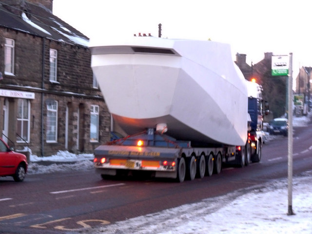 Wind turbine nacelle passing through Tow Law on A68