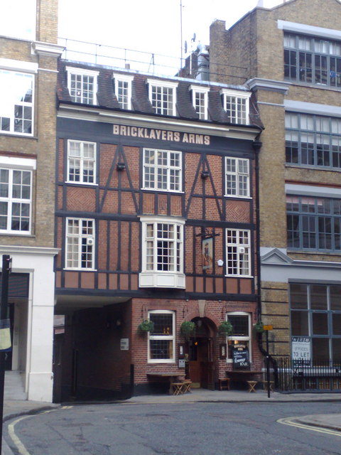 The Bricklayers Arms, Gresse Street