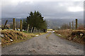 Track to Llwyn-y-g?g farm