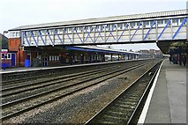 SU4766 : Newbury station by Graham Horn