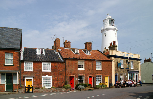 The Sole Bay Inn and Southwold lighthouse
