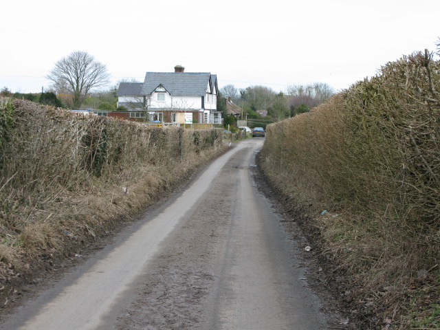 Entering West Hougham on Satmar Lane