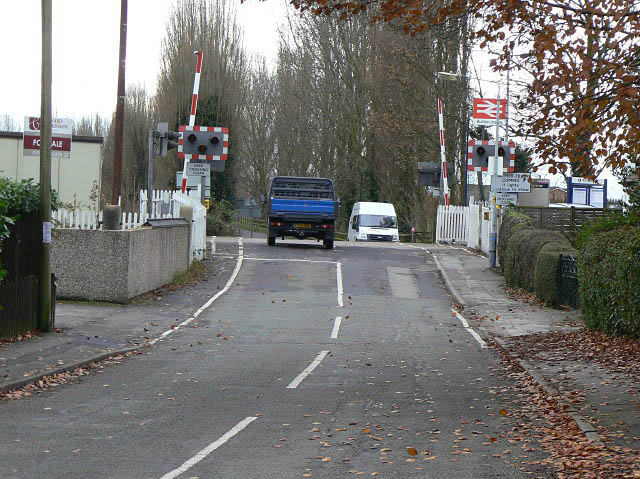 Burton Joyce level crossing