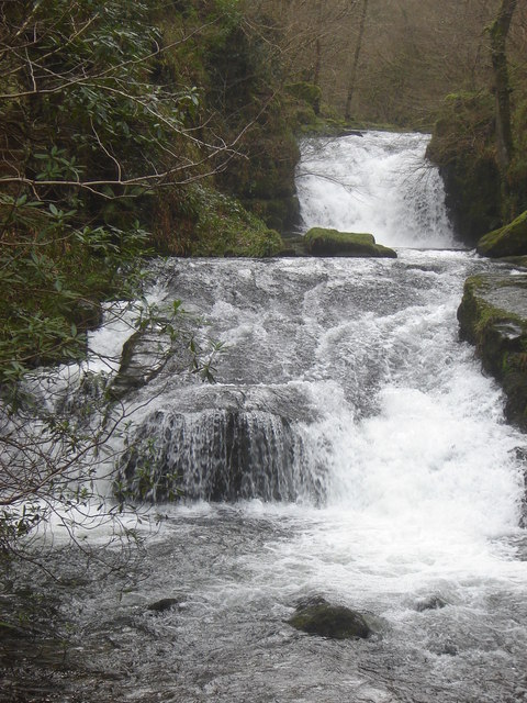 The Waterfall, Watersmeet © Ruth Sharville Cc-by-sa 2.0 :: Geograph 