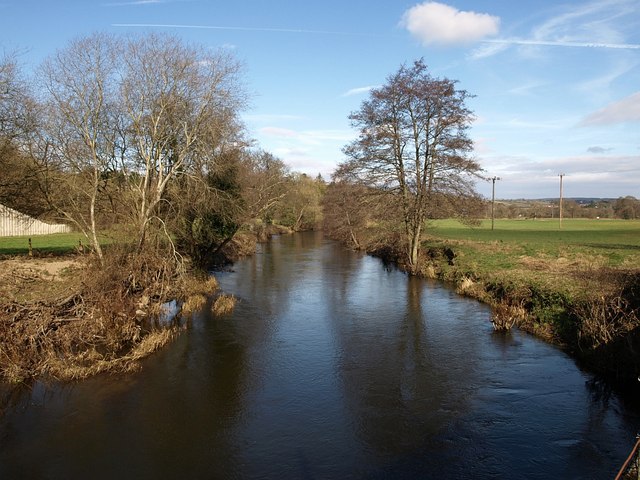 River Teign above Chudleigh Knighton © Derek Harper cc-by-sa/2.0 ...