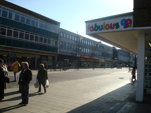 The Broadway, Crawley