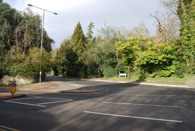 Calverley Park Gardens, Pembury Rd junction