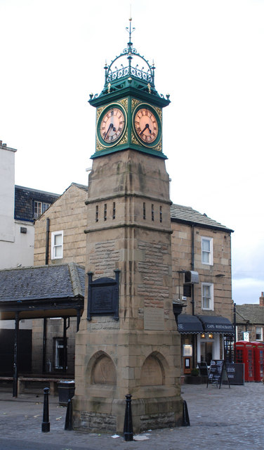 Otley Jubilee Tower © John Sparshatt :: Geograph Britain and Ireland