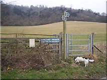 TQ6259 : Conflicting Signs near Kissing Gate by David Anstiss