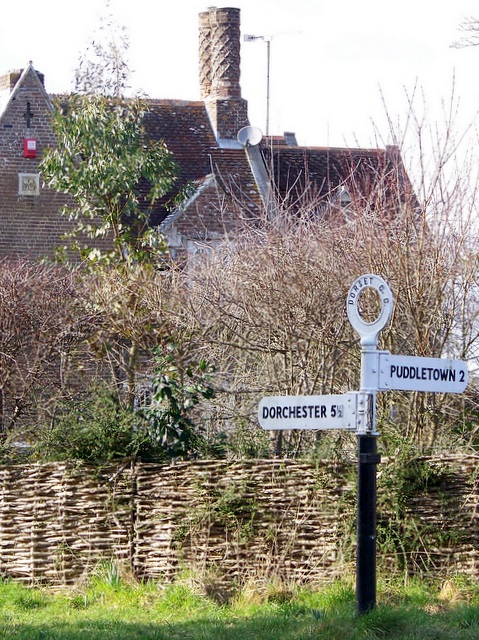 Sign, Tincleton