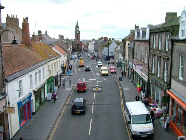 Berwick-on-Tweed from the wall © David Brown cc-by-sa/2.0 :: Geograph ...