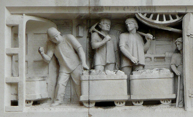 Lloyds Bank in Queen Square (detail 4), Wolverhampton