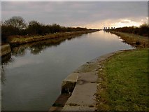 SE6315 : New Junction Canal near Smallhedge Farm by Steve  Fareham