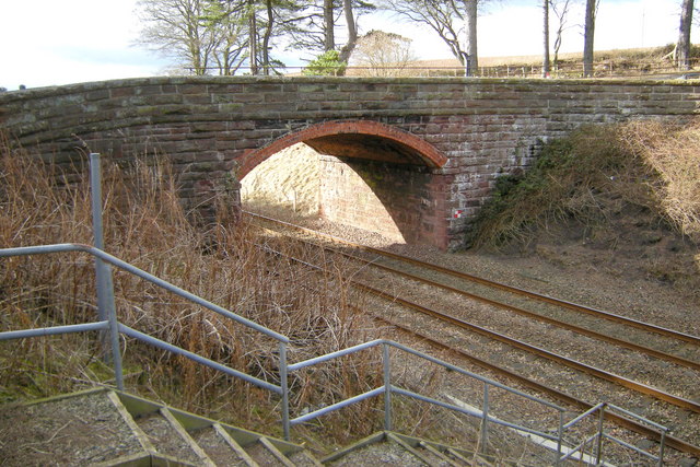 Railway Bridge south of Lunan Lodge © Alan Morrison cc-by-sa/2.0 ...