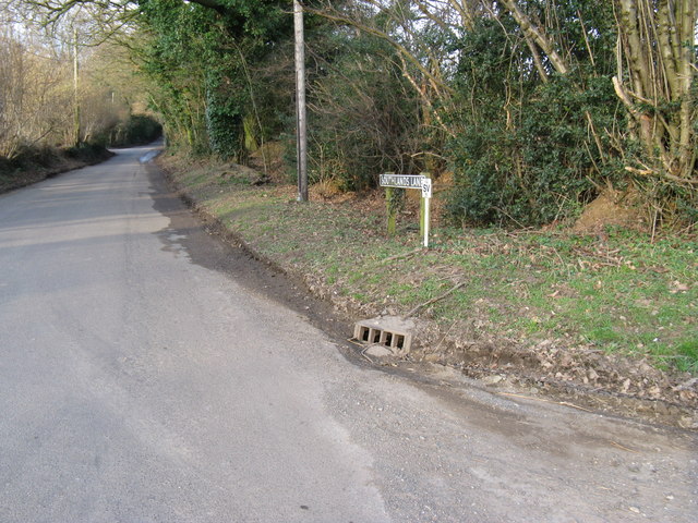 Southlands Lane running north to West Chiltington