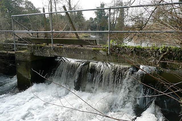 Weir at Padworth Mill