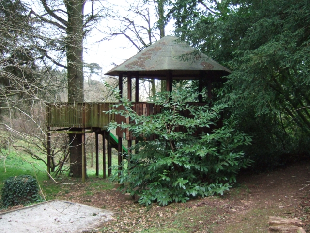 Tree house at Brunel Manor