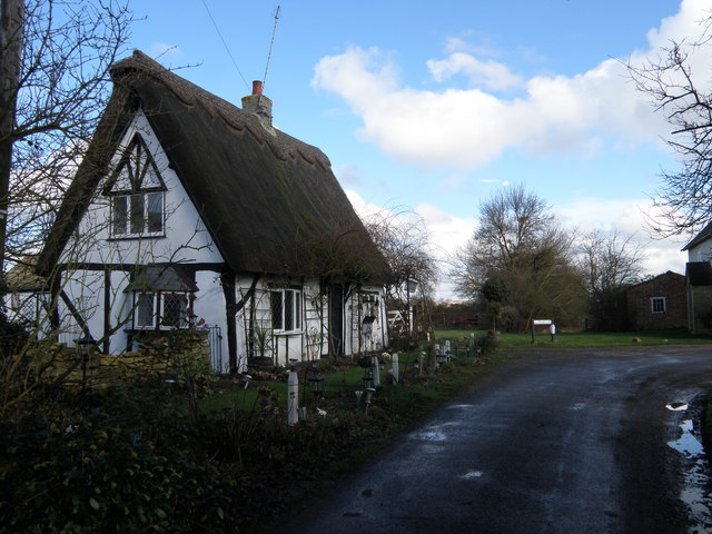 Corner Cottage in Easton