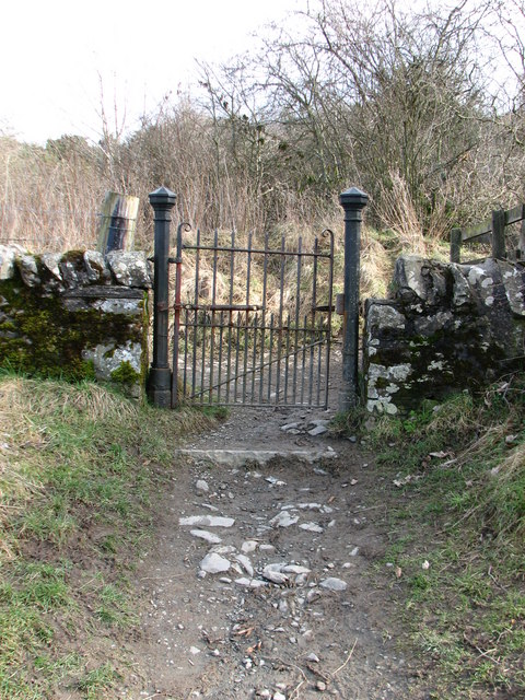 Gateway to Selkirk Hill