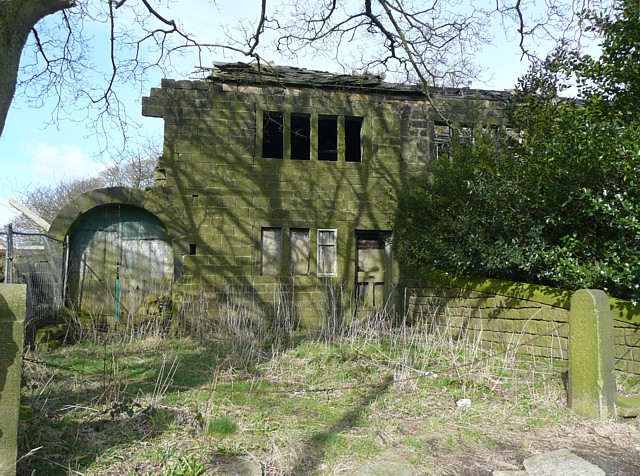 Manor House cottage and barn, Mytholmroyd