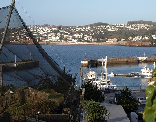 Corner of Living Coasts & Outer Harbour, Torquay