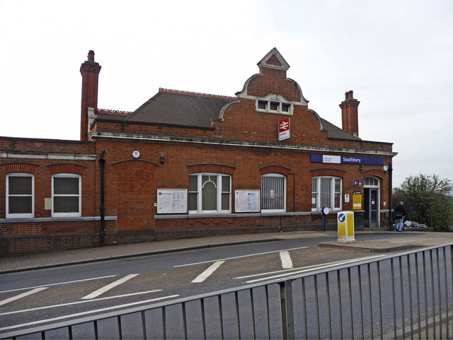 Southbury Station, Enfield