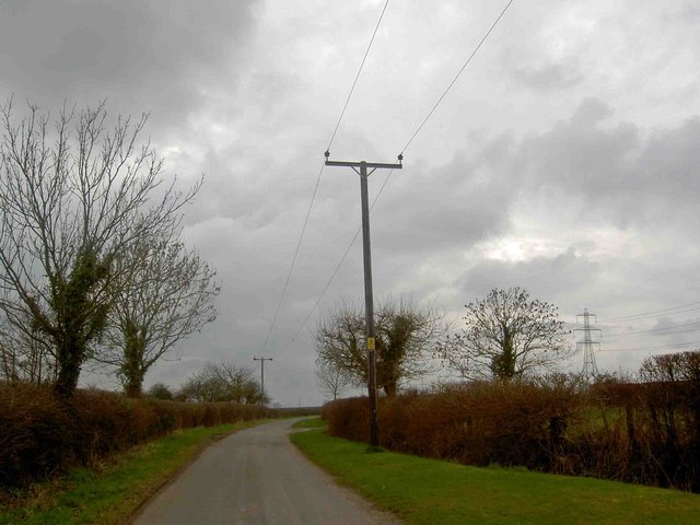 Power lines crossing Green Lane, near Moorhouse