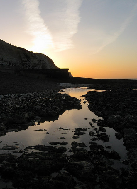 Sunrise on Peacehaven Beach © Simon Carey :: Geograph Britain and Ireland