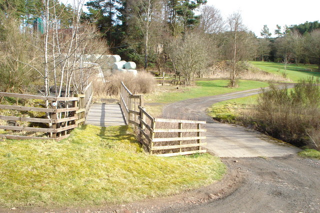 Dry ford and  associated footbridge near Medwynbank