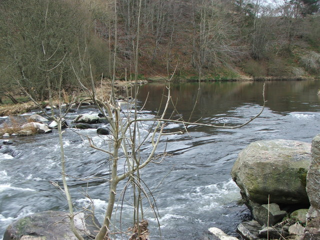 Weir at Black Pot of Ardtannes
