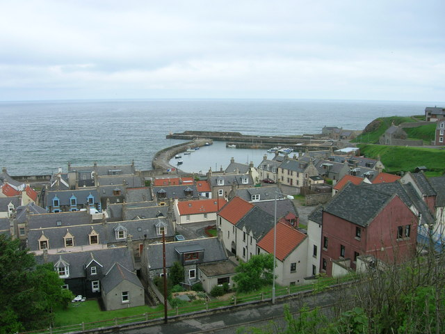 Cullen, Seatown and Harbour