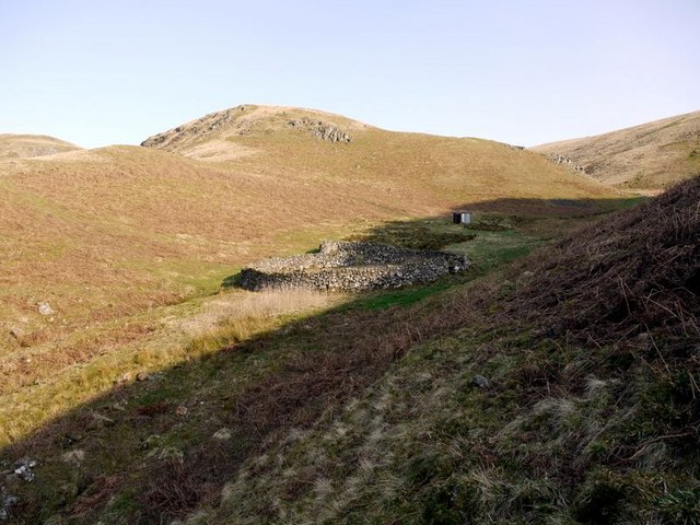 Sheepfold north of Puncherton Hill