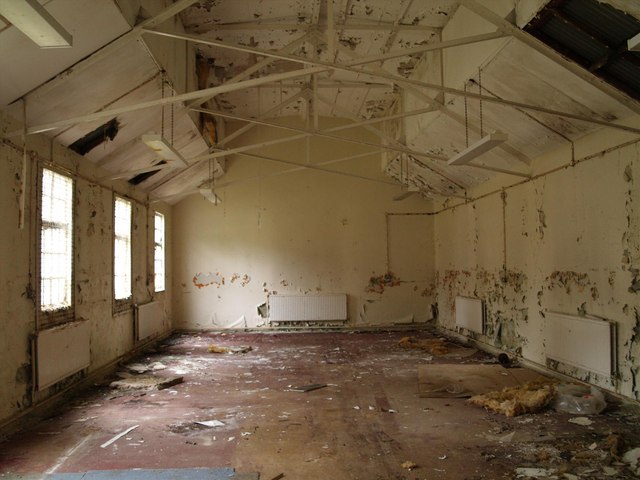 Ex RAF Little Rissington © andy dolman :: Geograph Britain and Ireland