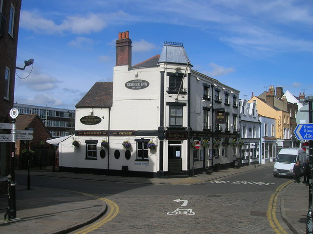 George Inn, High Street Eton © Robin Sones cc-by-sa/2.0 :: Geograph ...