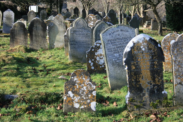 Holy Trinity Churchyard, Buckfastleigh © Adrian Platt :: Geograph ...