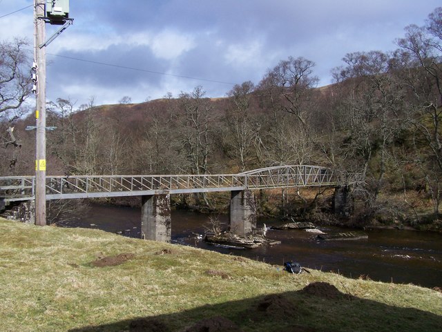 Bridge across North Esk