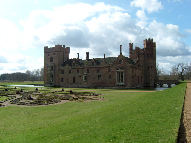 Oxburgh Hall & Formal Gardens © William McLaughlin :: Geograph Britain ...