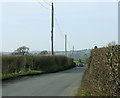 2009 : Minor road passing Bromley Farm