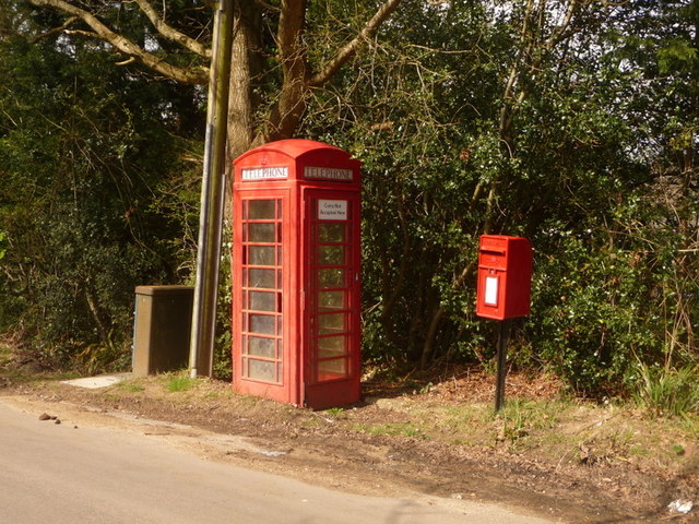 Woodlands: postbox № BH21 55 and phone, Church Hill
