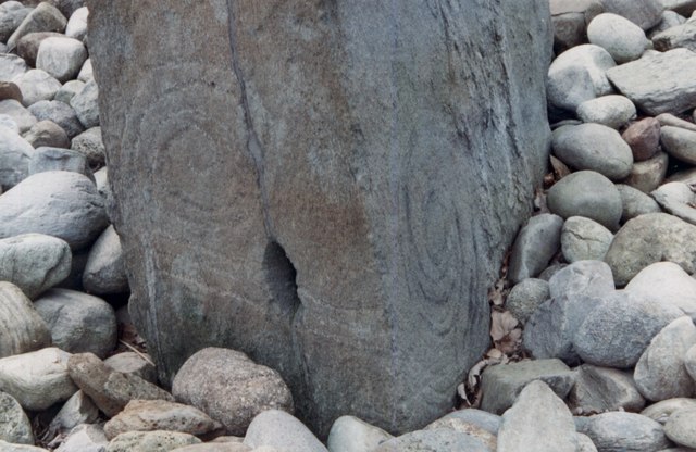 A carved stone at Templewood stone... © Elliott Simpson cc-by-sa/2.0 ...