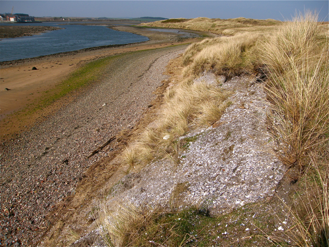 Newburgh: Mesolithic shell midden © Martyn Gorman cc-by-sa/2.0 ...