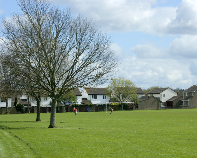 2009 : Manor Road Playing Field, © Maurice Pullin :: Geograph 