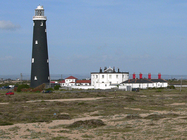 Dungeness Lighthouse © John Webber cc-by-sa/2.0 :: Geograph Britain and ...